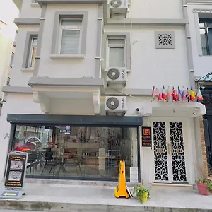 3* Hotel La Old